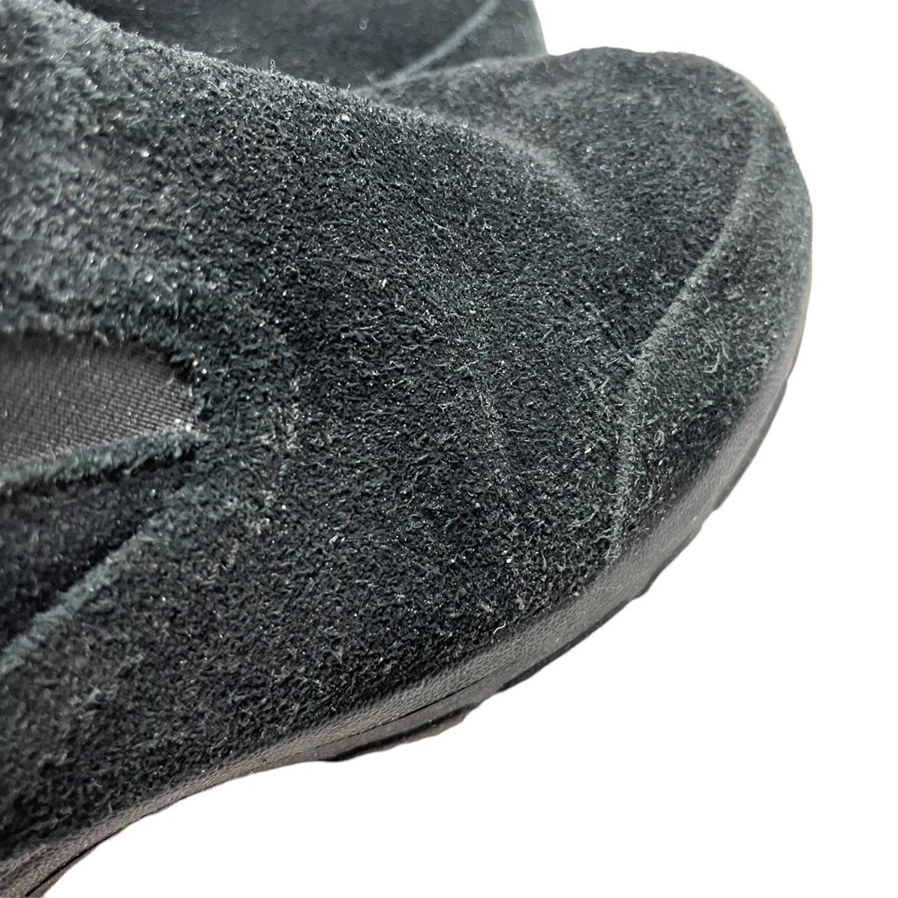 LAND'S END Genuine Leather Black Suede Loafers Casual Flats Low Top Shoes 9.5 D - Picture 4 of 16